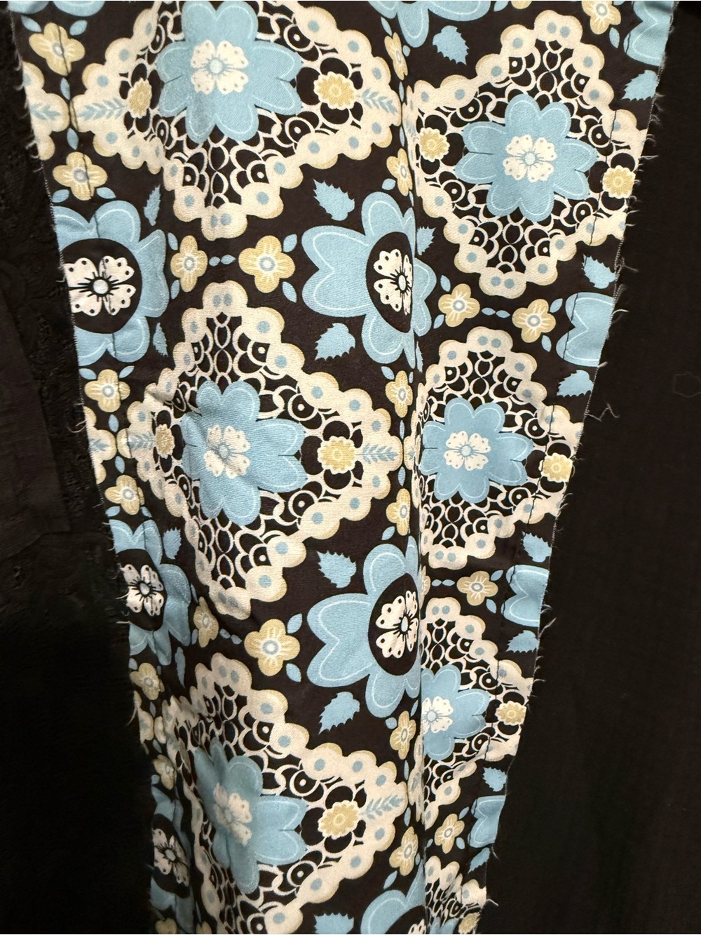 H141 New POL M ptp38 Black Tunic Top with Blue & White Floral Patchwork - Picture 5 of 12